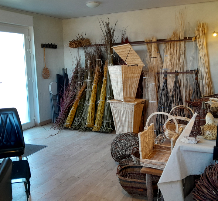 atelier production - Les Liens Naturels - Atelier de Vannerie - Audrey Alvarez - Ladeuze - Belgique