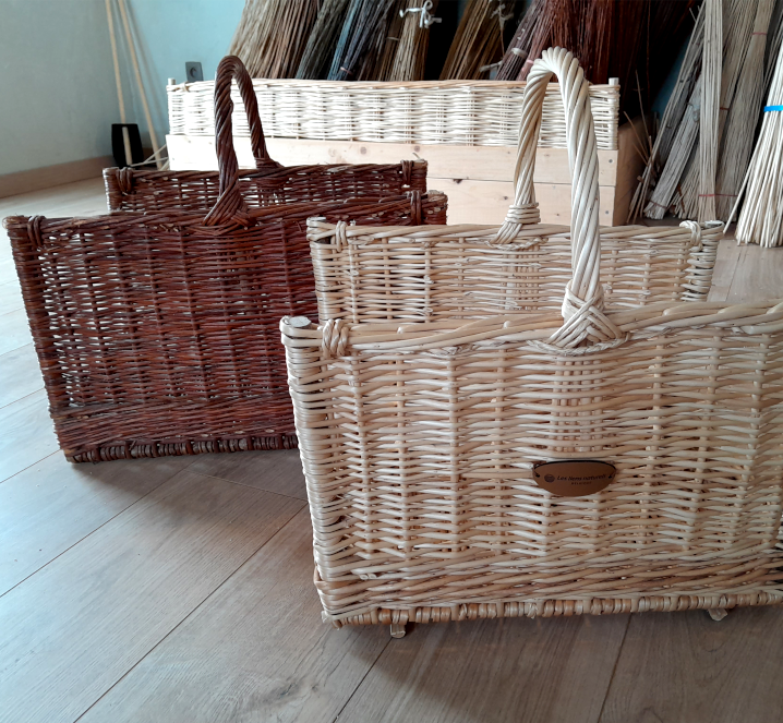 Détail panier à bûches en osier blanc - Les Liens Naturels - Atelier de Vannerie - Audrey Alvarez - Ladeuze - Belgique